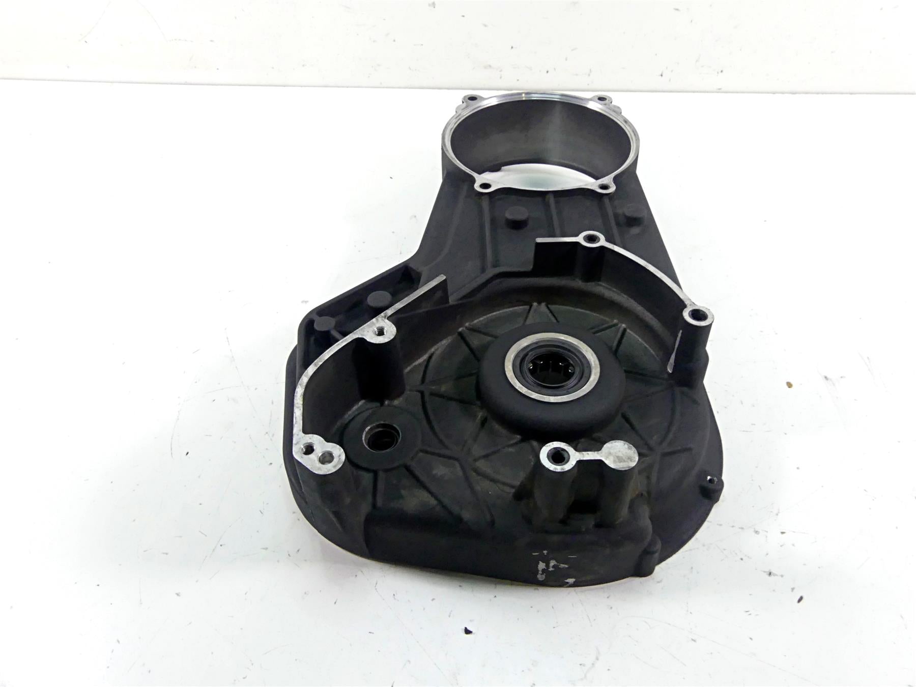 2002 Harley Touring FLHTC Electra Glide Inner Primary Drive Cover 60677-01B {{ shop.shopifyCountryName }} - Mototech271