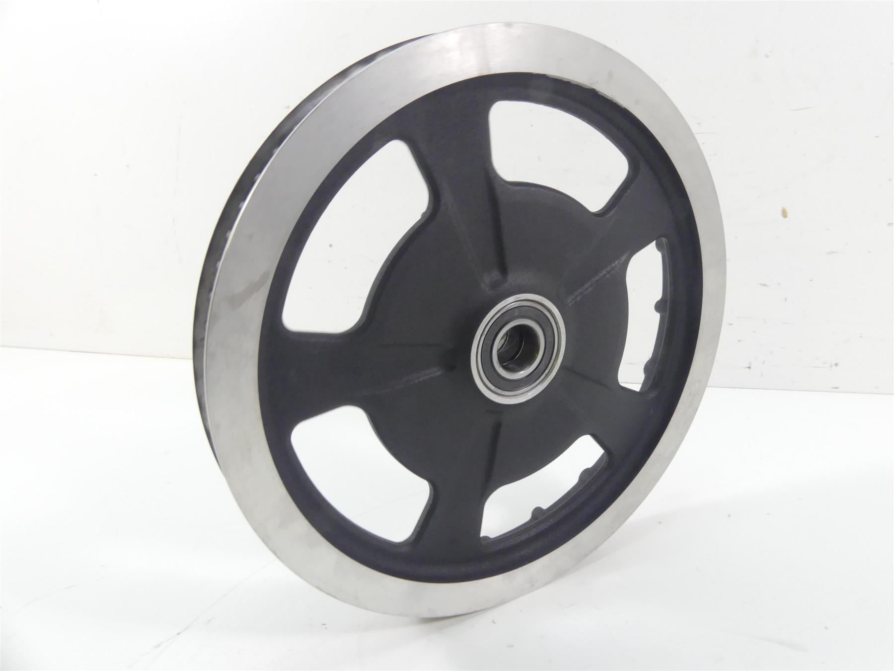2016 Harley Touring FLHR Road King Rear Belt Sprocket Pulley 68T 24mm 40217-09 {{ shop.shopifyCountryName }} - Mototech271