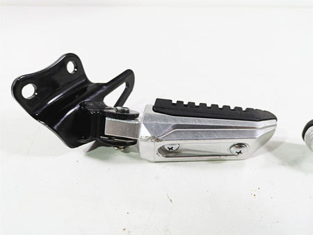 2016 Suzuki M109R VZR1800 Boulevard Rear Passenger Footpeg Set 43600-48G00 {{ shop.shopifyCountryName }} - Mototech271