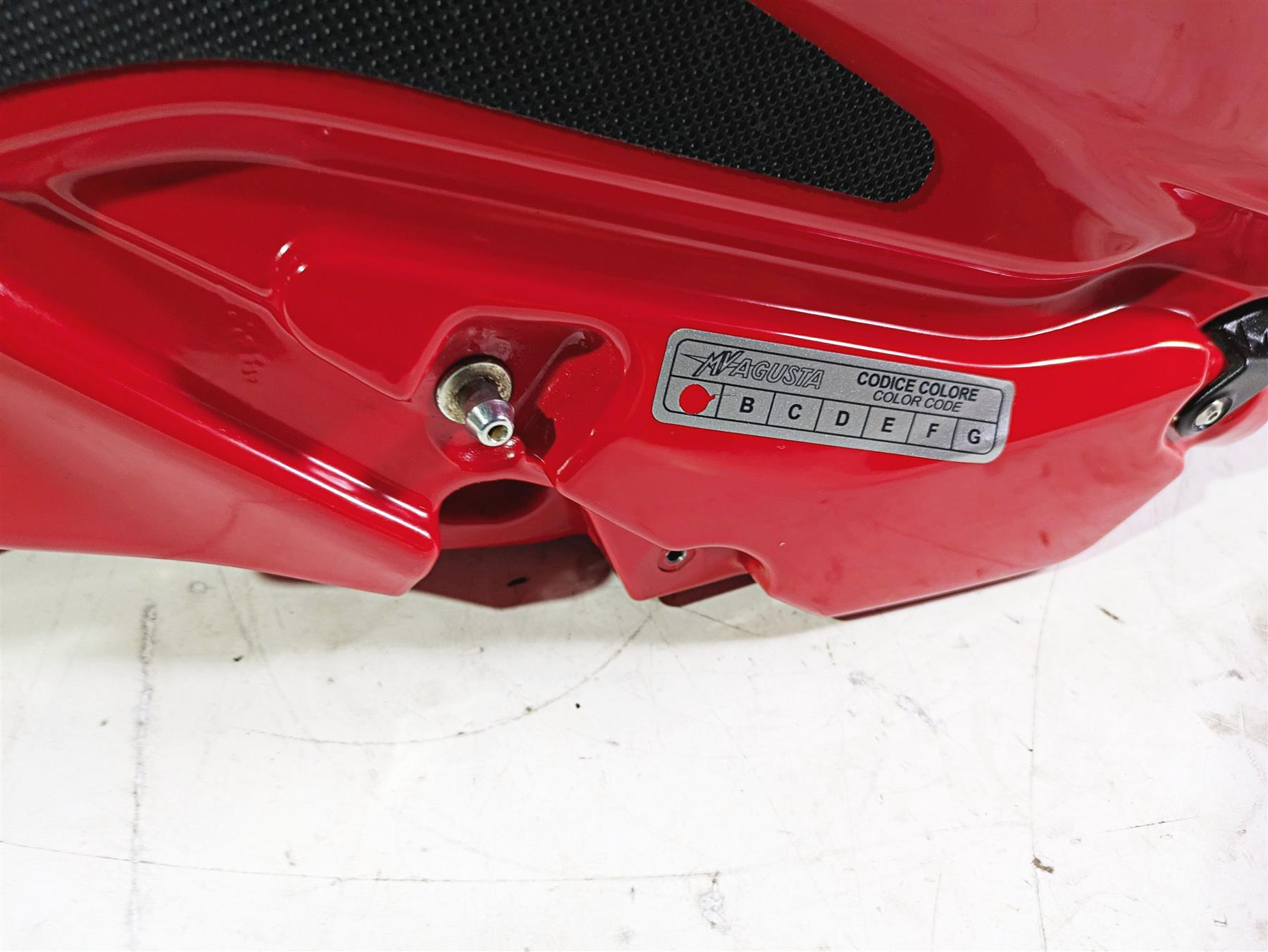 2022 MV Agusta F3 800 Rosso Fuel Gas Petrol Tank -Read 8000C9616 {{ shop.shopifyCountryName }} - Mototech271