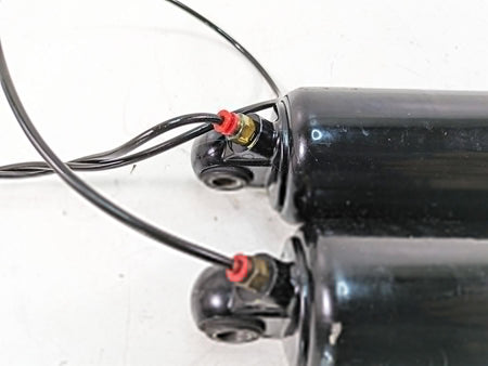 2010 Harley Touring FLHTCU Electra Glide Rear 13" Air Shock Damper Set 54565-09 {{ shop.shopifyCountryName }} - Mototech271