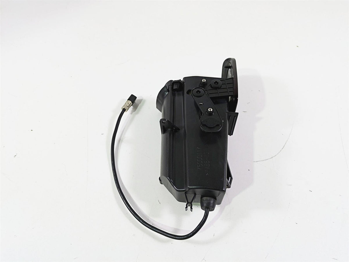 2017 Harley Touring FLHTKSE CVO E-Glide Media Storage Compartment Box 76000107A {{ shop.shopifyCountryName }} - Mototech271
