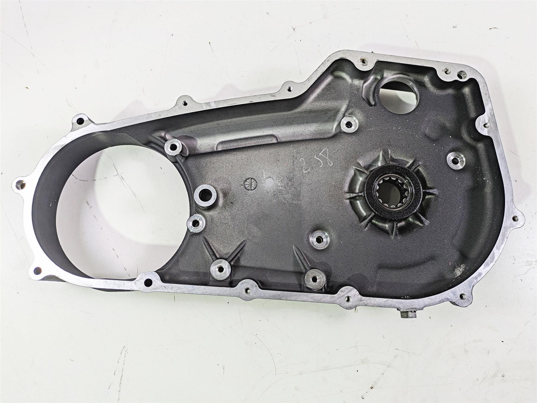 2016 Harley FXDWG Dyna Wide Glide Inner Primary Drive Clutch Cover 60681-06C {{ shop.shopifyCountryName }} - Mototech271