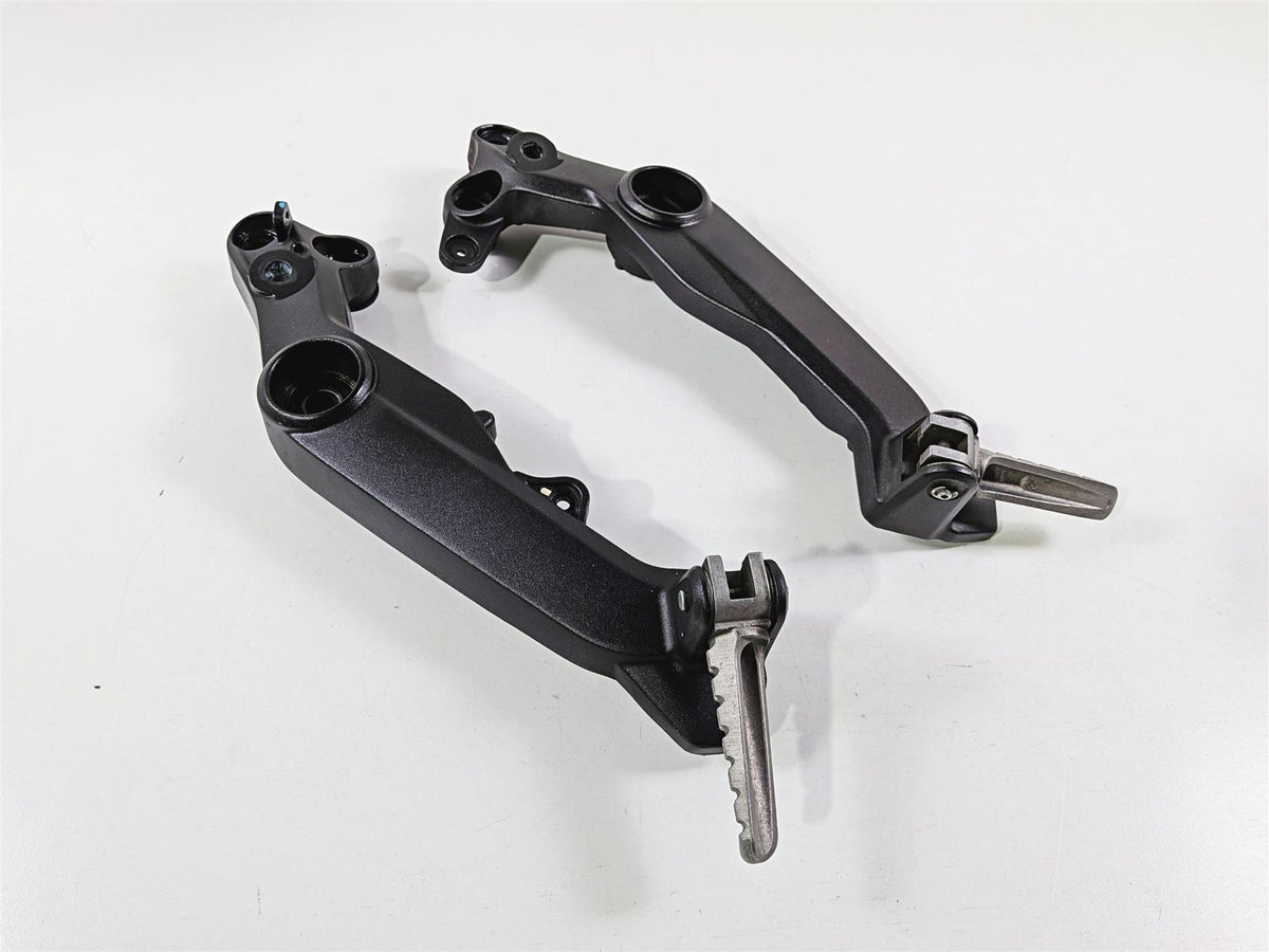 2015 Ducati Scrambler Urban Enduro Rear Footpeg & Mount Plate Set 82412831AA-Mototech271