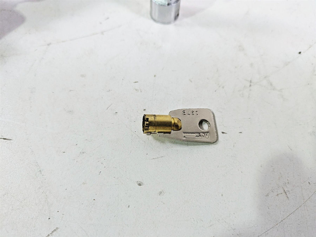 2009 Harley FXCWC Softail Rocker Ignition Switch Key Lock Set 71792-08 {{ shop.shopifyCountryName }} - Mototech271