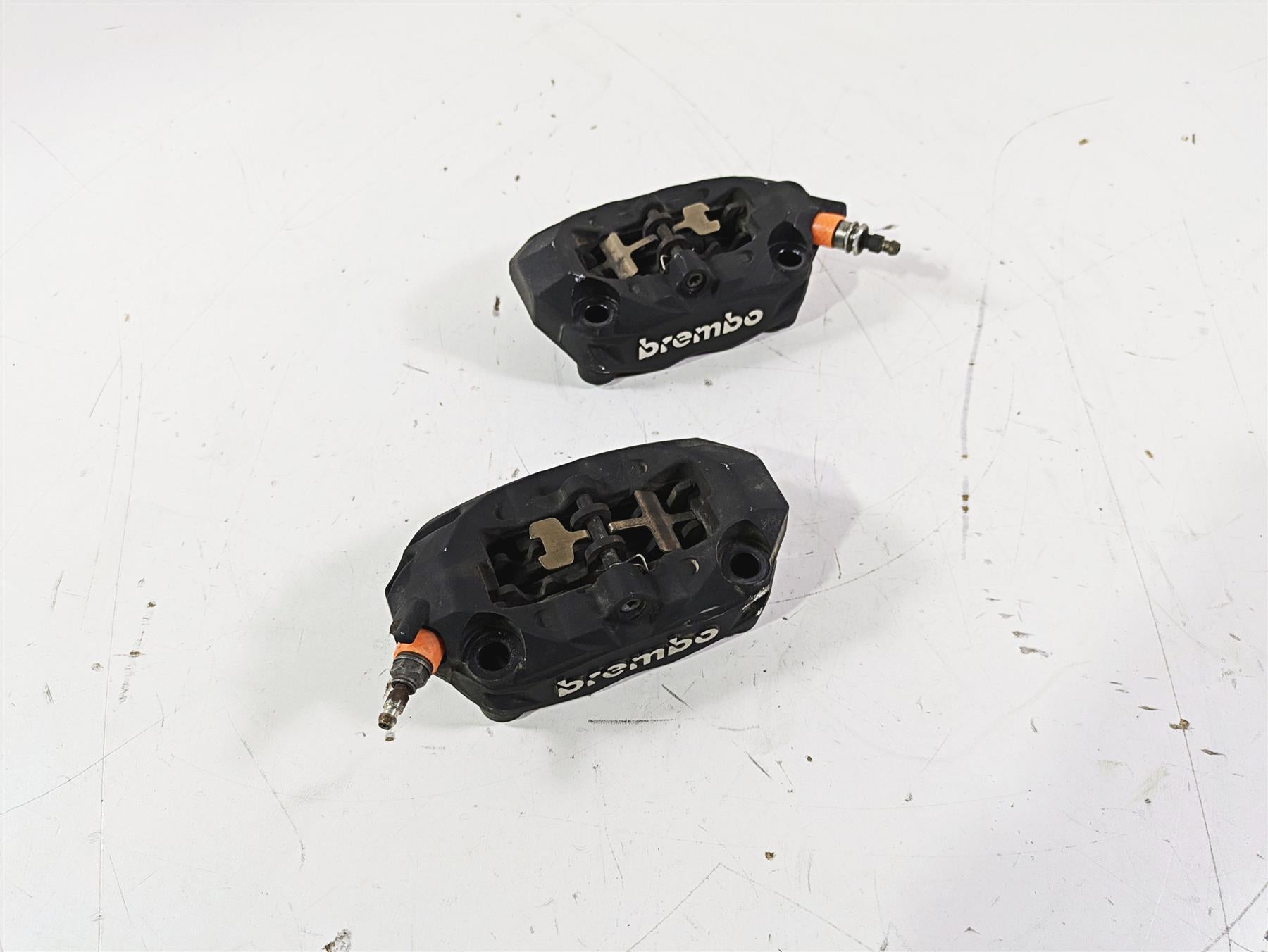 2016 BMW R1200GS GSW K50 Front Brake Caliper Set 100mm 34118556205 34118556206 {{ shop.shopifyCountryName }} - Mototech271