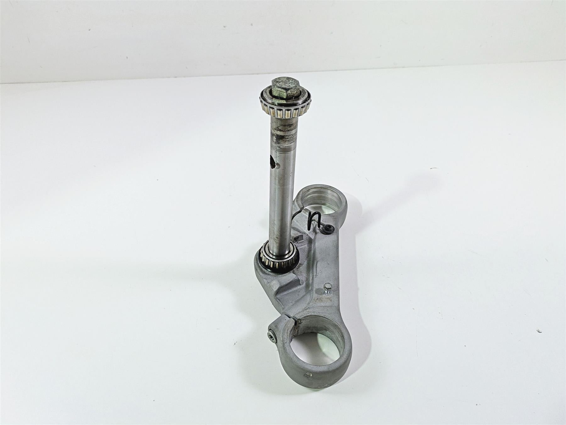 2009 Harley XR1200 Sportster Lower Triple Tree Steering Clamp 46050-08 {{ shop.shopifyCountryName }} - Mototech271