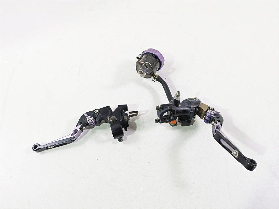 2006 Suzuki GSXR1000 K6 Front Brake Radial Master Cylinder & Clutch 59600-29G10 {{ shop.shopifyCountryName }} - Mototech271