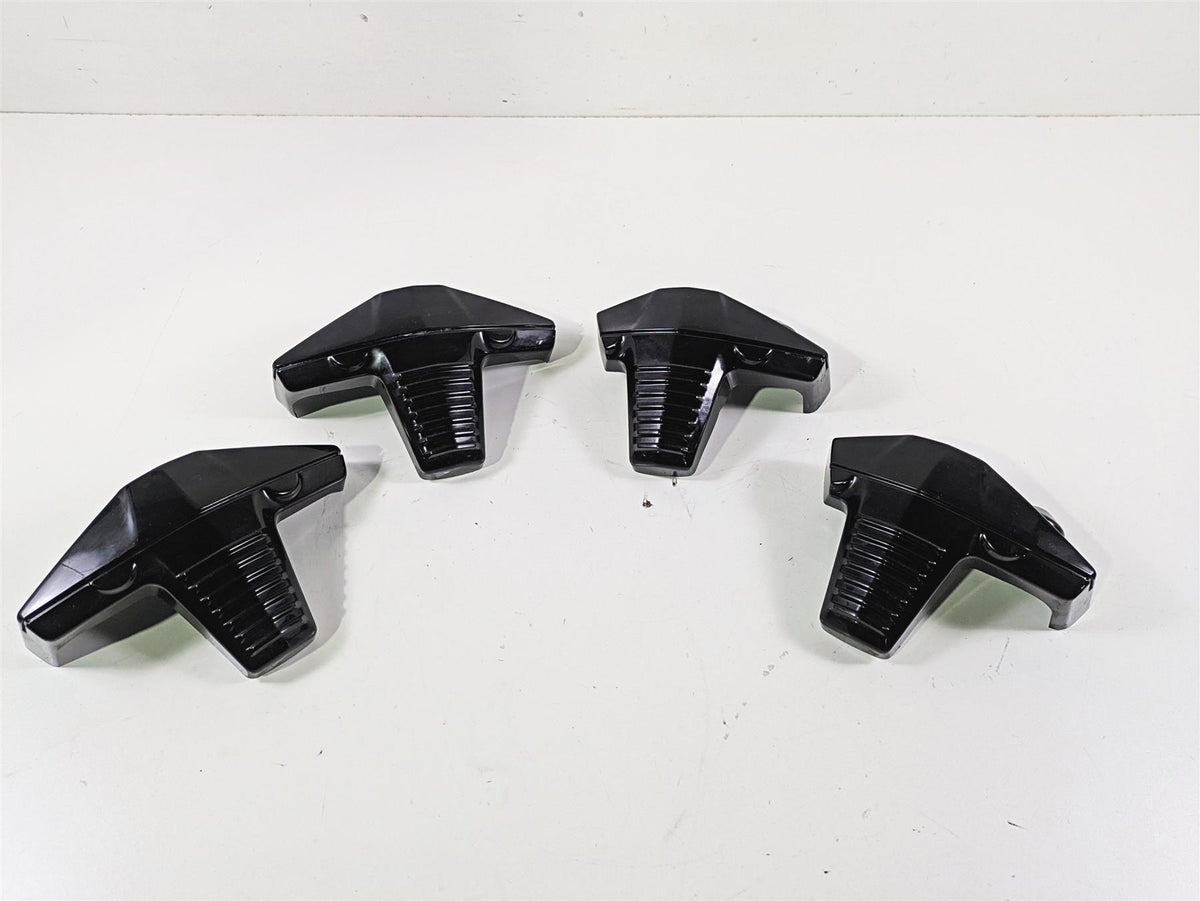 2019 Suzuki M109R VZR1800 Boulevard Cylinderhead Cover Set Black 11174-48G20 {{ shop.shopifyCountryName }} - Mototech271