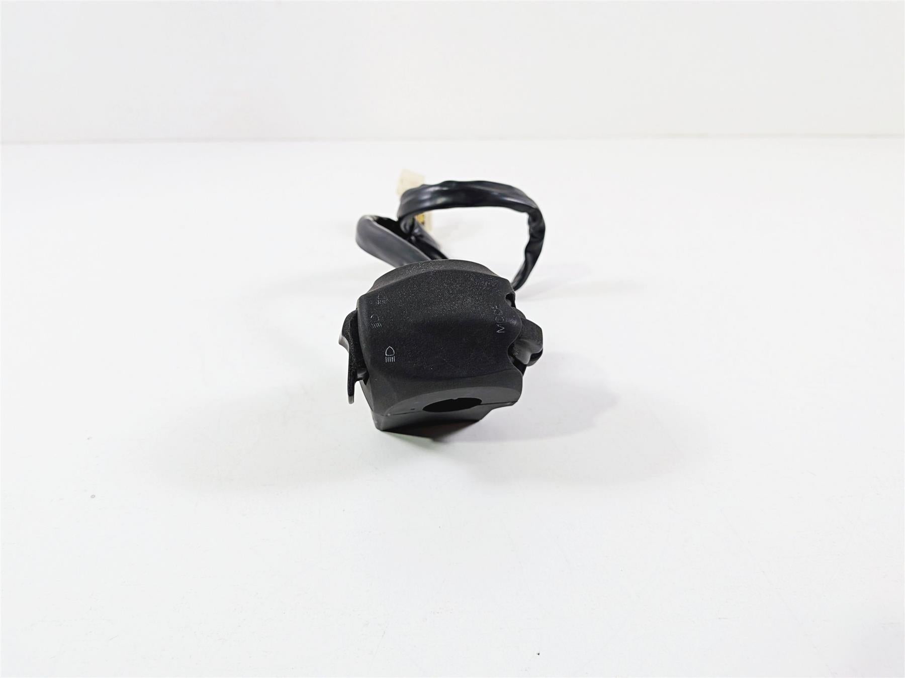 2014 Aprilia RSV4 RR Factory Left Hand Light Control Switch 858721 {{ shop.shopifyCountryName }} - Mototech271