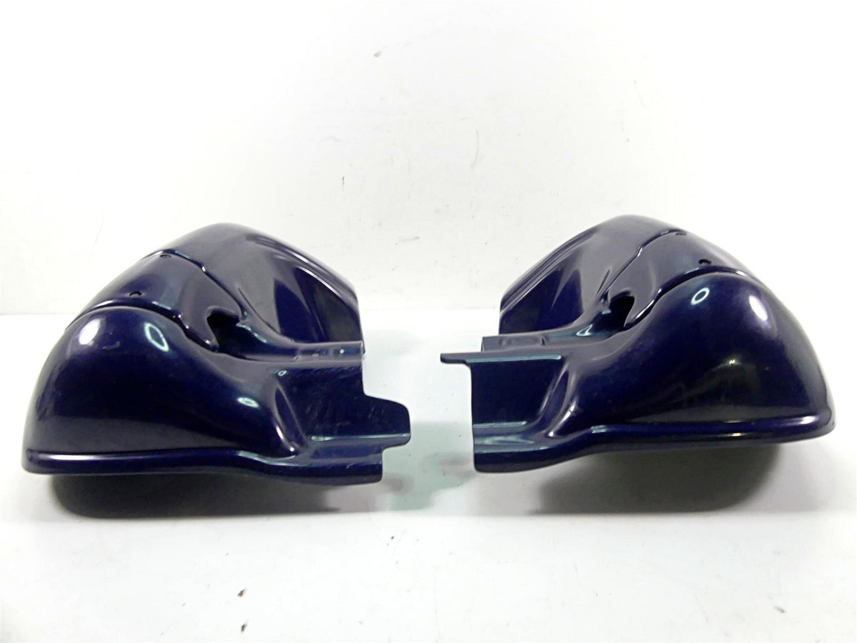 2004 Harley Touring FLHTCUI Electra Glide Lower Leg Fairing Cover Set 58836-04B {{ shop.shopifyCountryName }} - Mototech271