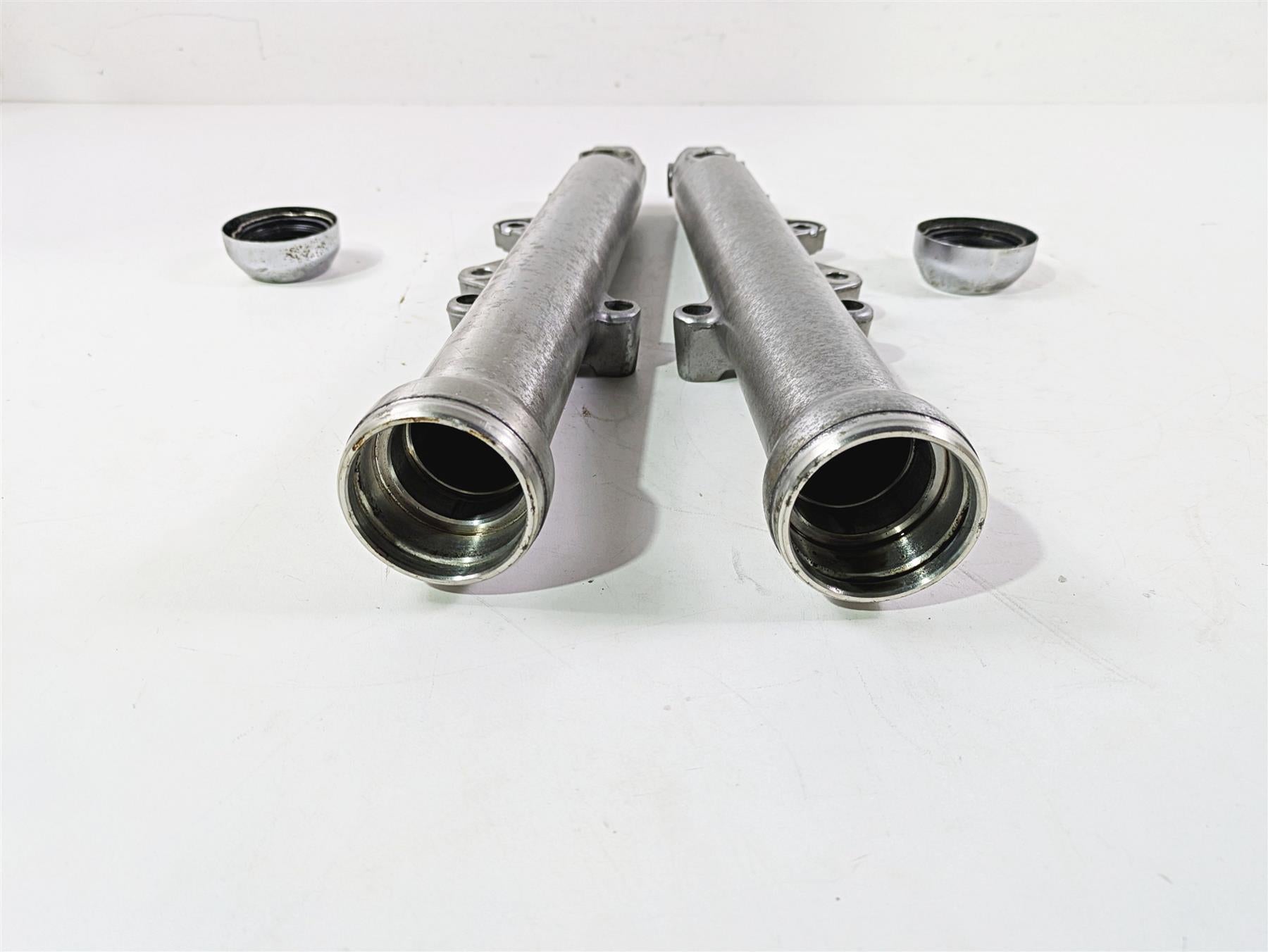 1999 Harley Dyna FXDL Low Rider Dual Caliper Lower Fork Tubes 45949-92 45952-90 {{ shop.shopifyCountryName }} - Mototech271