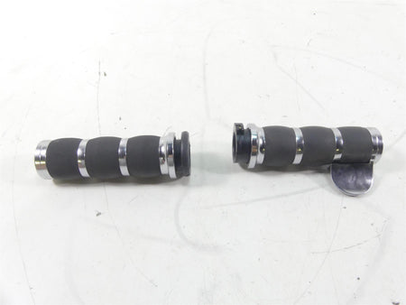 2005 Harley Softail FLSTSC Heritage Springer Hand Grip Cruise Control Set {{ shop.shopifyCountryName }} - Mototech271