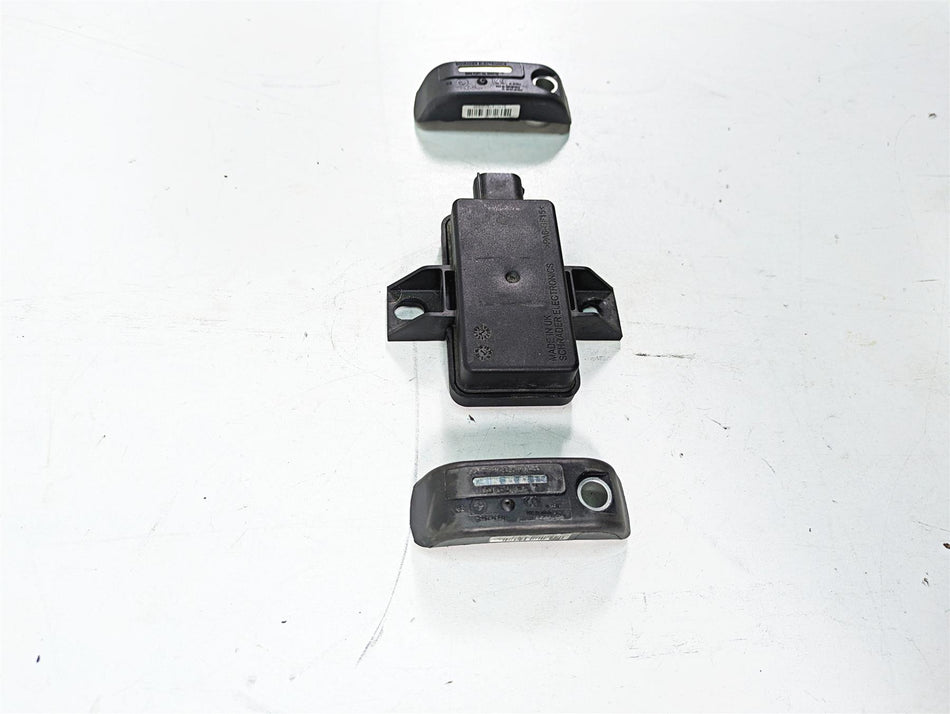 2016 BMW R1200R K53 Tire Pressure Sensors & Rdc Module 36318532732 65758546222 {{ shop.shopifyCountryName }} - Mototech271