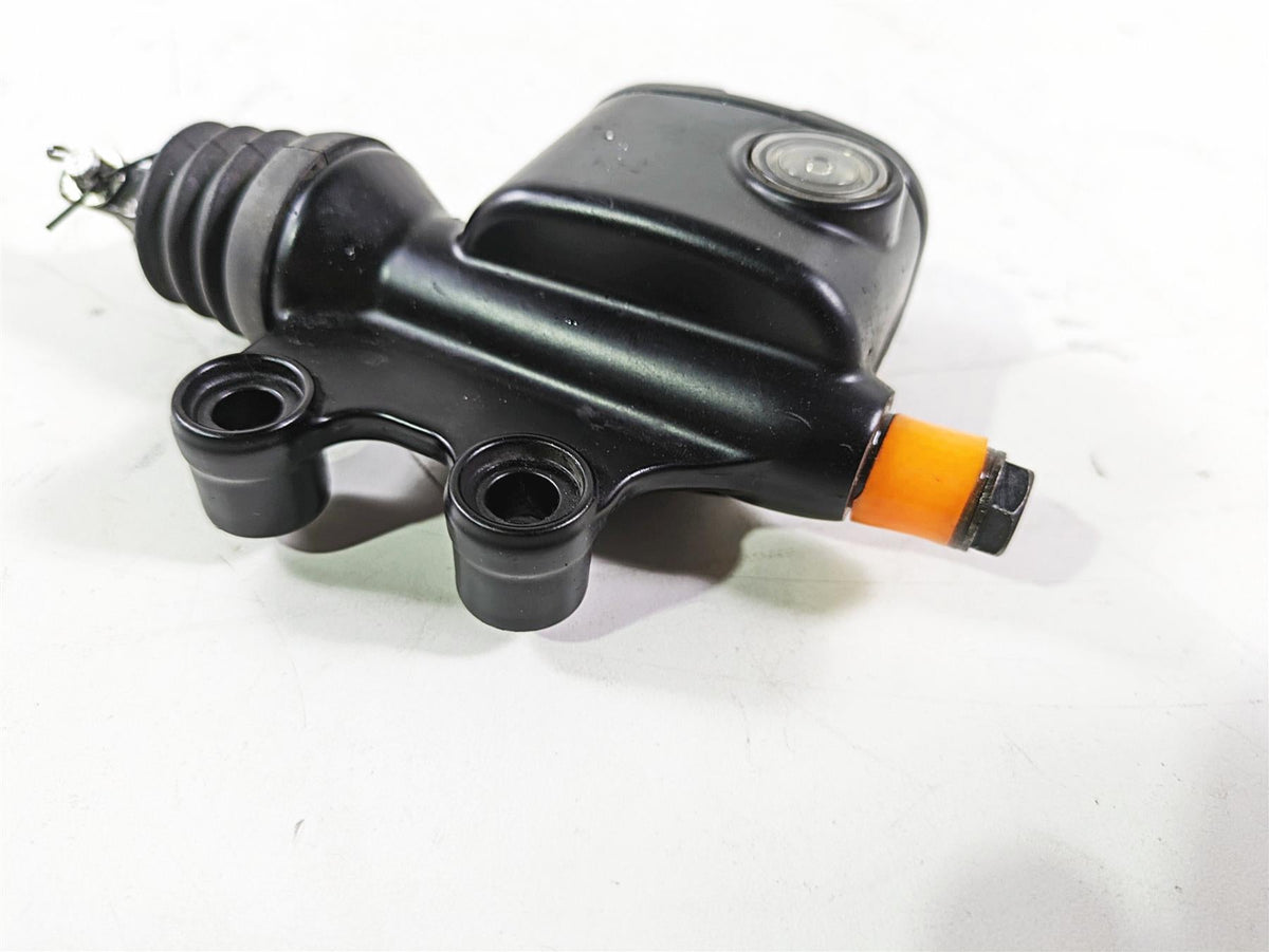 2008 Harley Touring FLHTCU E-Glide 105TH Rear Brake Master Cylinder 41763-08C {{ shop.shopifyCountryName }} - Mototech271