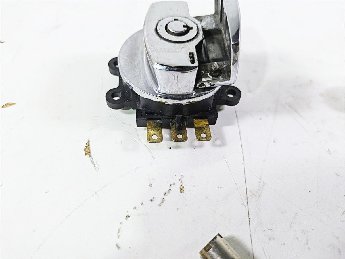 2003 Harley Softail FXSTDI Deuce 100th Ignition Switch Key Lock Set 71450-04 {{ shop.shopifyCountryName }} - Mototech271