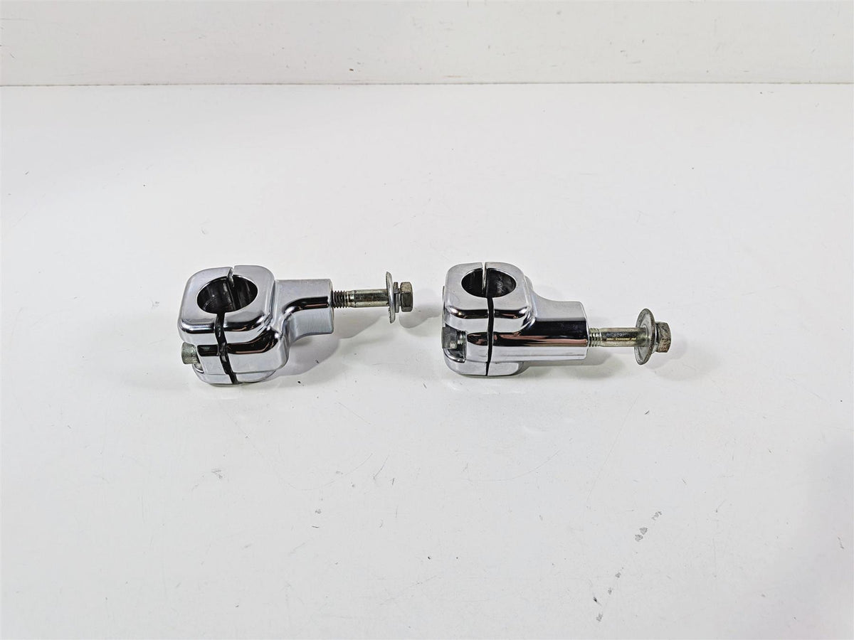 2012 Harley Softail FLSTF Fat Boy Handlebar Clamp Riser Holder 56887-07 {{ shop.shopifyCountryName }} - Mototech271