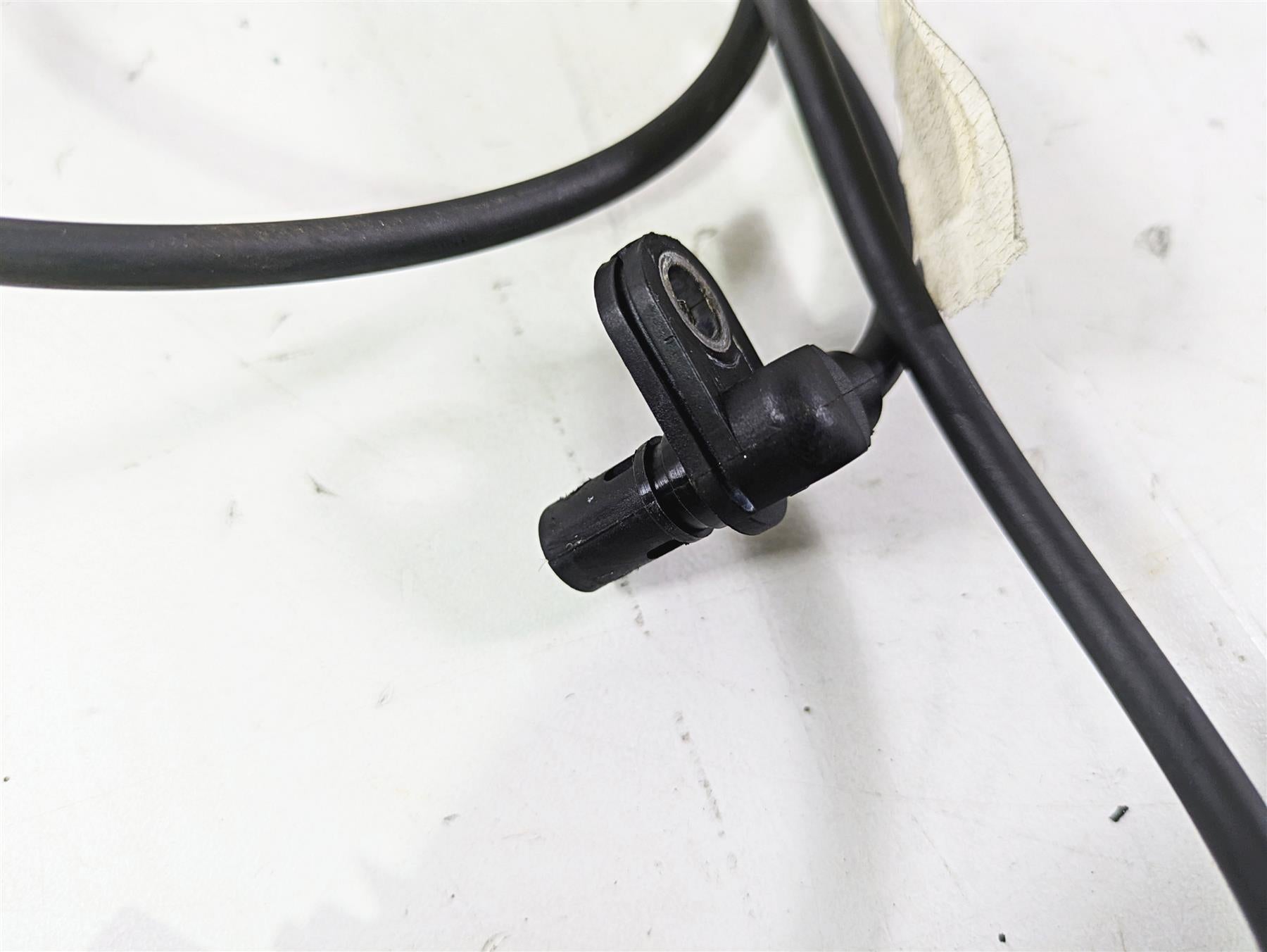2018 Ducati Hypermotard 939 SP Rear Abs Brake Speed Sensor 55212121B {{ shop.shopifyCountryName }} - Mototech271