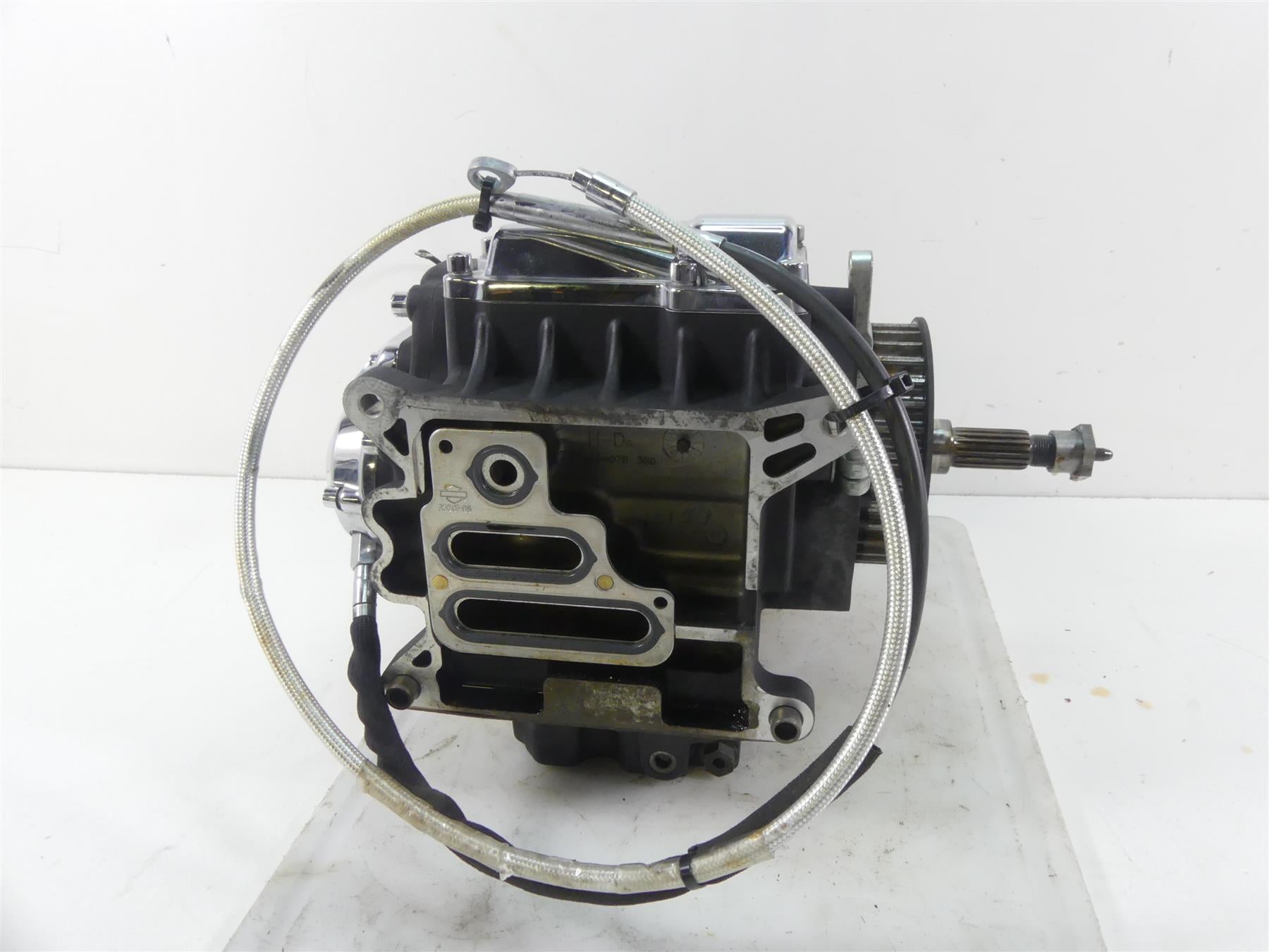 2010 Harley Touring FLHX Street Glide 6 Speed Transmission Gear Box 16K 33166-10 {{ shop.shopifyCountryName }} - Mototech271