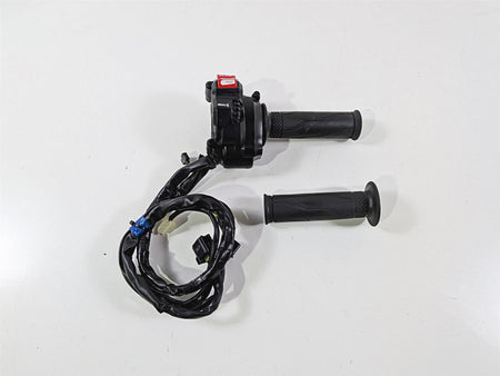 2022 Yamaha YZF R1 R1M RN65 Right Hand Control Switch E-Throttle B3L-8291R-03-00-Mototech271