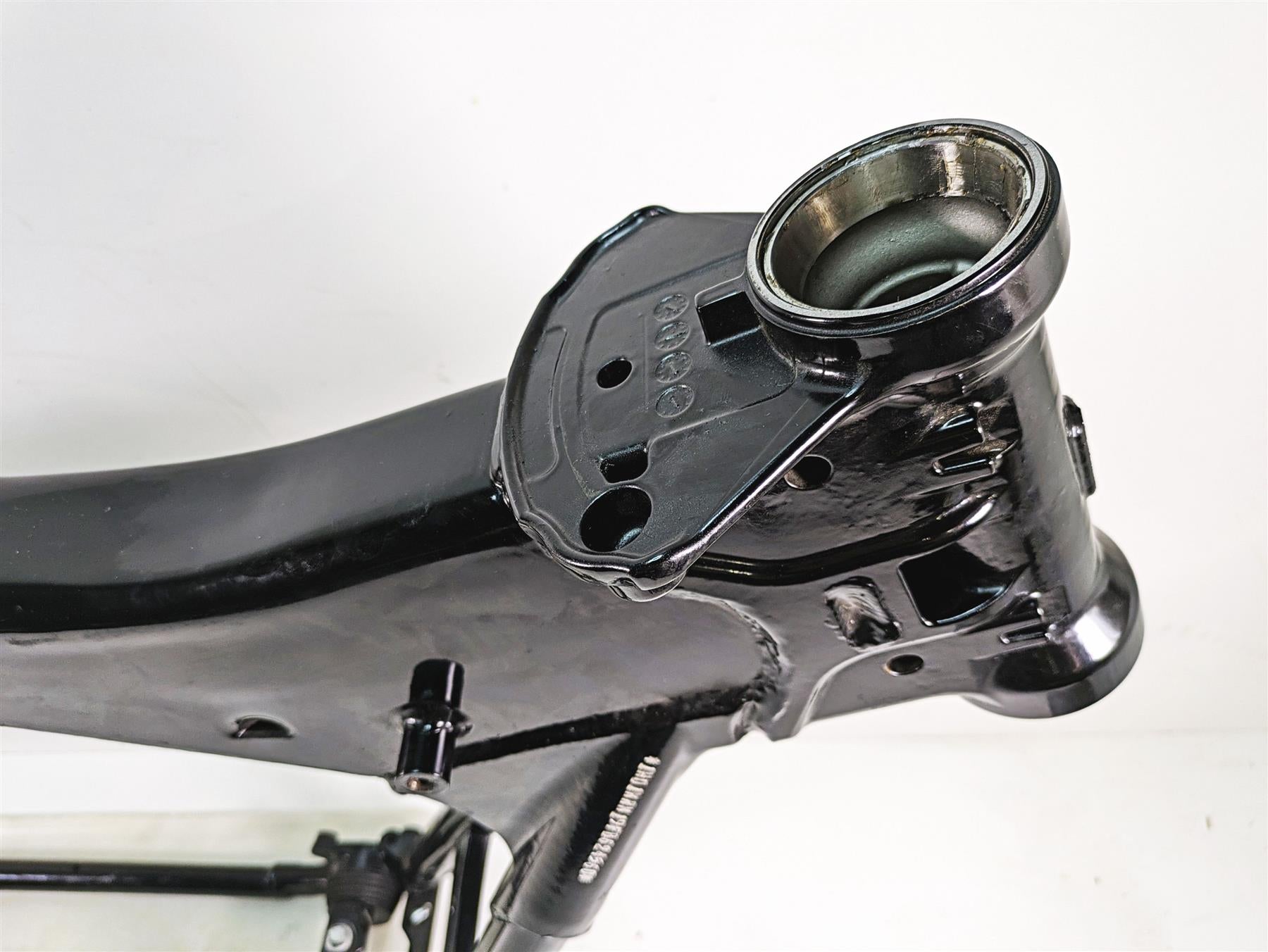 2015 Harley Touring FLHXS Street Glide Straight Main Frame Chassis With Clean Oklahoma Title 47900-14BHP {{ shop.shopifyCountryName }} - Mototech271