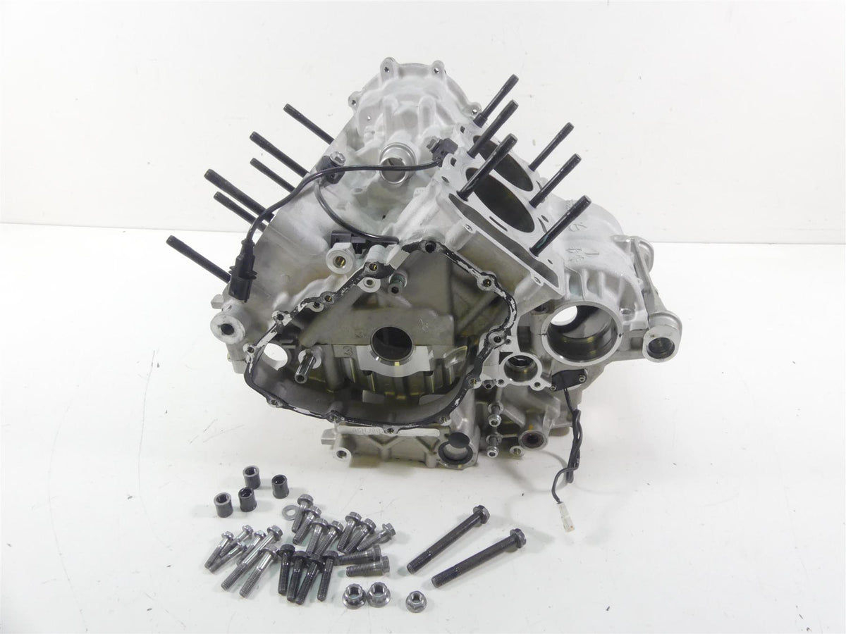 2018 Ducati Panigale 1100 V4 S Engine Motor Crank Case Crankcase 22513343C {{ shop.shopifyCountryName }} - Mototech271
