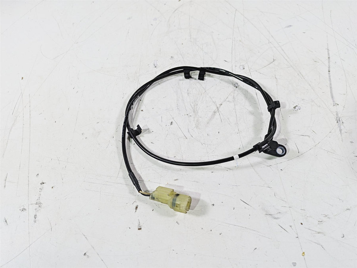 2020 Triumph Daytona 765 Moto2 Rear Abs Brake Wheel Speed Sensor T2021495 {{ shop.shopifyCountryName }} - Mototech271