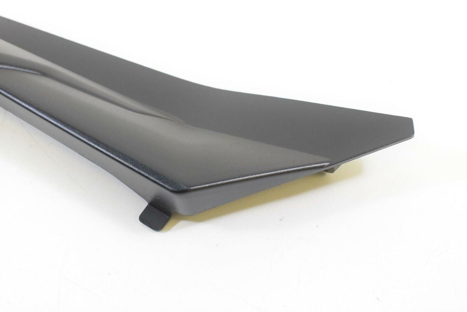 2011 Triumph Tiger 800XC 800 ABS Left Right Undertank Fairing Cover Set T2306253 {{ shop.shopifyCountryName }} - Mototech271