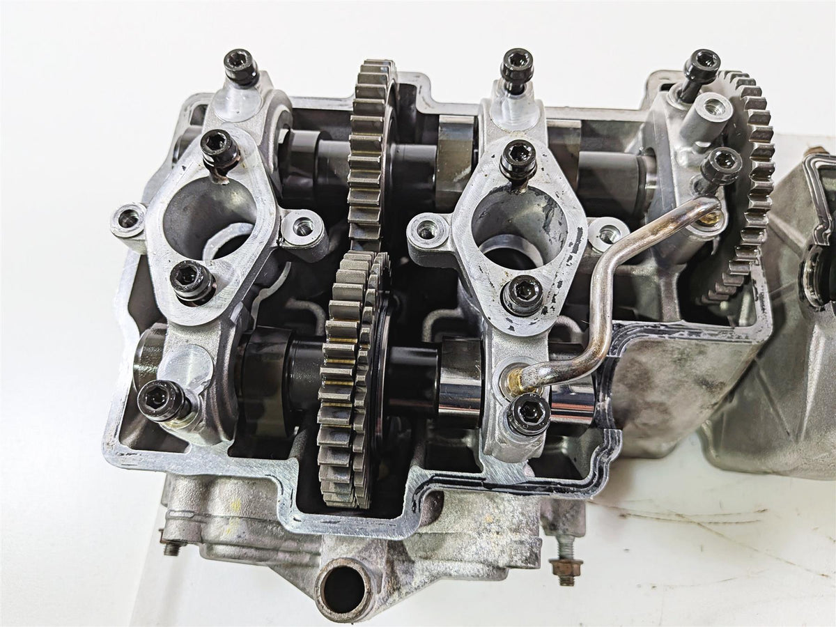 2016 Aprilia RSV 1100 Tuono V4 Factory Cylinder Head & Cam Shaft Set 8986822 {{ shop.shopifyCountryName }} - Mototech271
