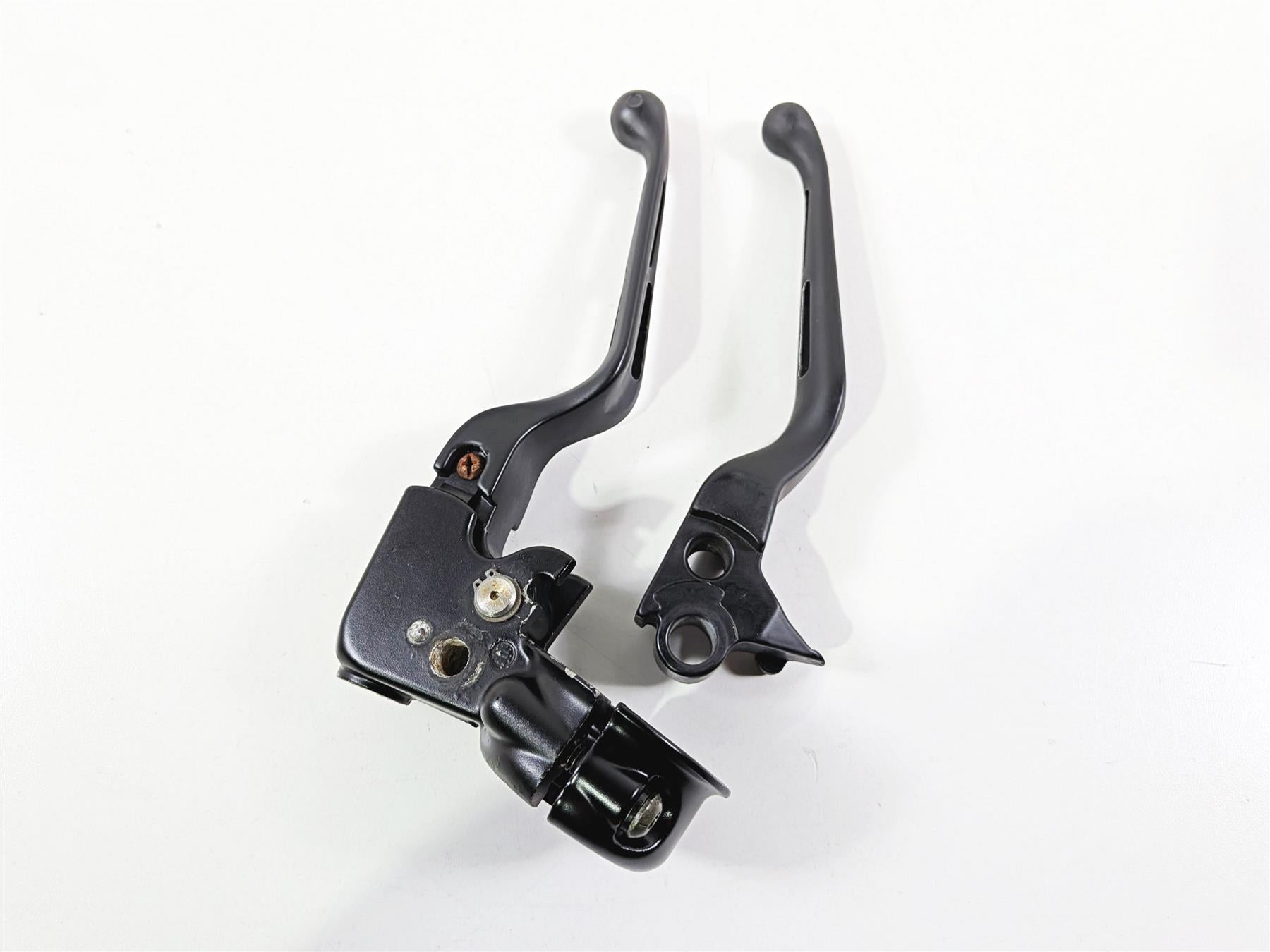 2011 Harley FXDF Dyna Fat Bob Black Clutch Perch & Slotted Lever Set 38608-96 {{ shop.shopifyCountryName }} - Mototech271