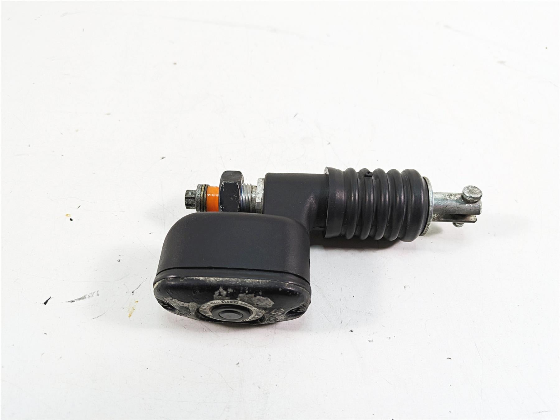 2009 Harley Softail FLSTSB Cross Bones Rear Brake Master Cylinder 41767-05E {{ shop.shopifyCountryName }} - Mototech271