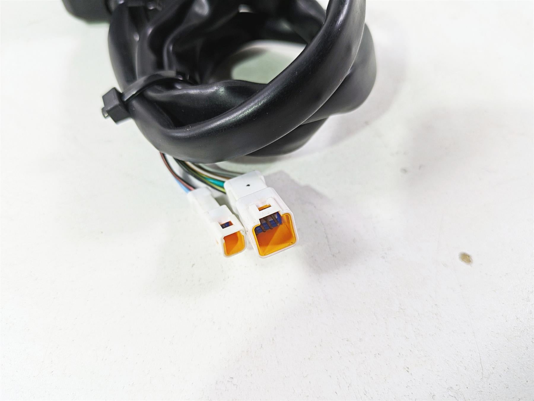 2022 Ducati Scrambler Desert Sled Left Hand Turn Signal Control Switch 65110271C {{ shop.shopifyCountryName }} - Mototech271