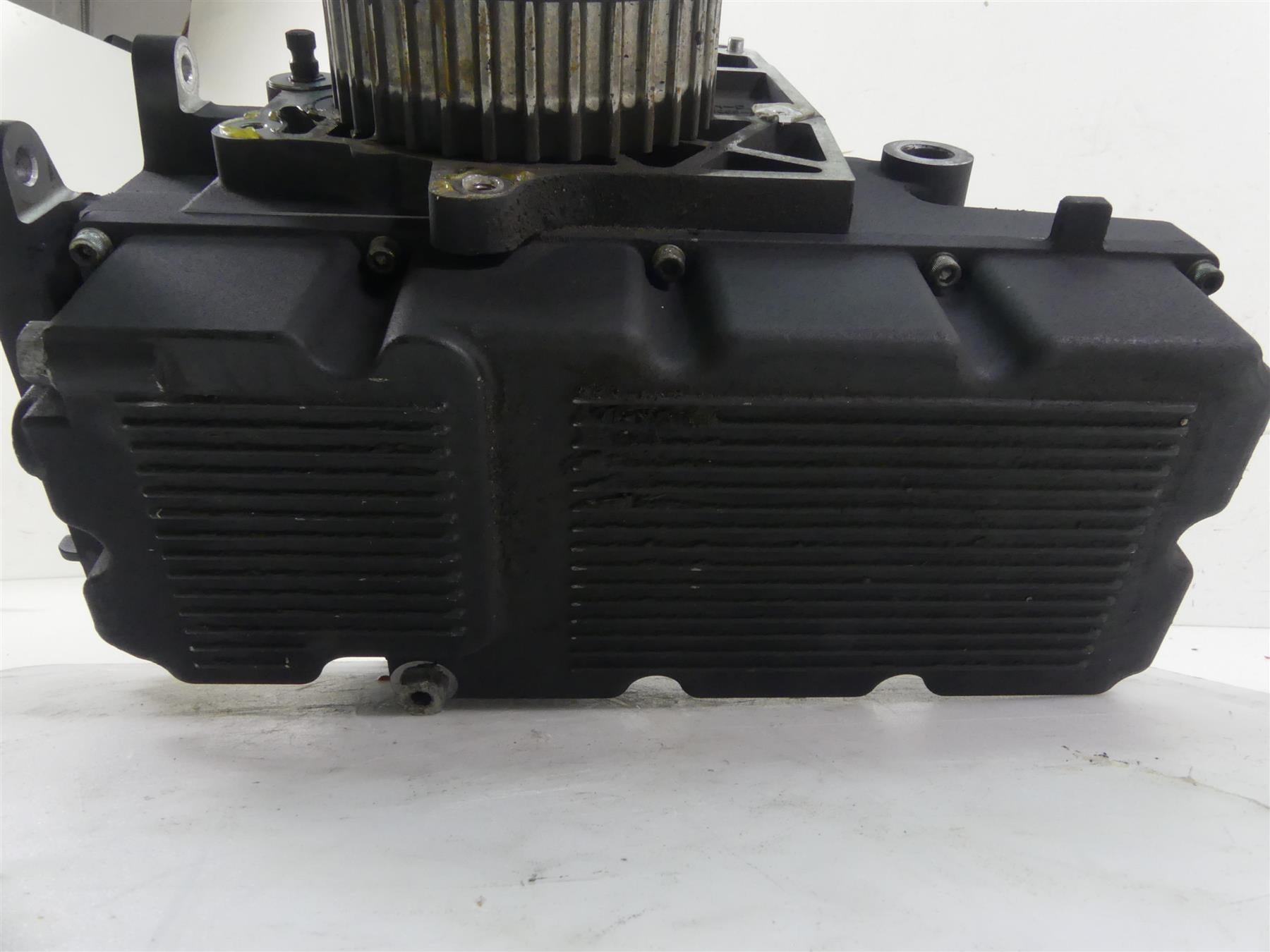 2005 Harley Touring FLHRSI Road King 5-Speed Transmission Gear Box 45K 33035-05 {{ shop.shopifyCountryName }} - Mototech271
