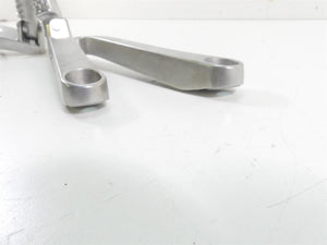2021 Honda CBR600RR Rear Passenger Pillion Footpeg Foot Peg Set 50750-MFJ-D00 | Mototech271