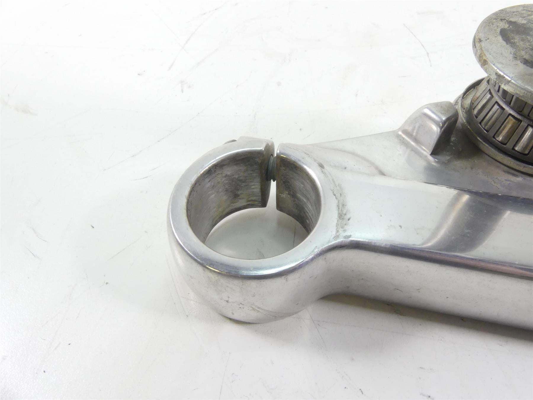 2005 Harley Dyna FXDLI Low Rider Upper Lower 39mm Triple Tree Set 47668-90B {{ shop.shopifyCountryName }} - Mototech271