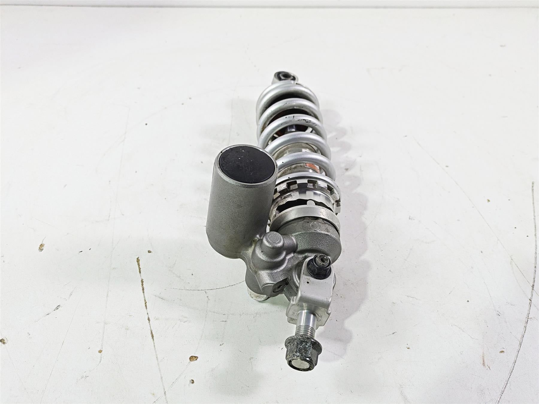 2005 Yamaha YZFR1 YZF R1 Rear Suspension Shock Damper 5VY-22210-10-00 {{ shop.shopifyCountryName }} - Mototech271