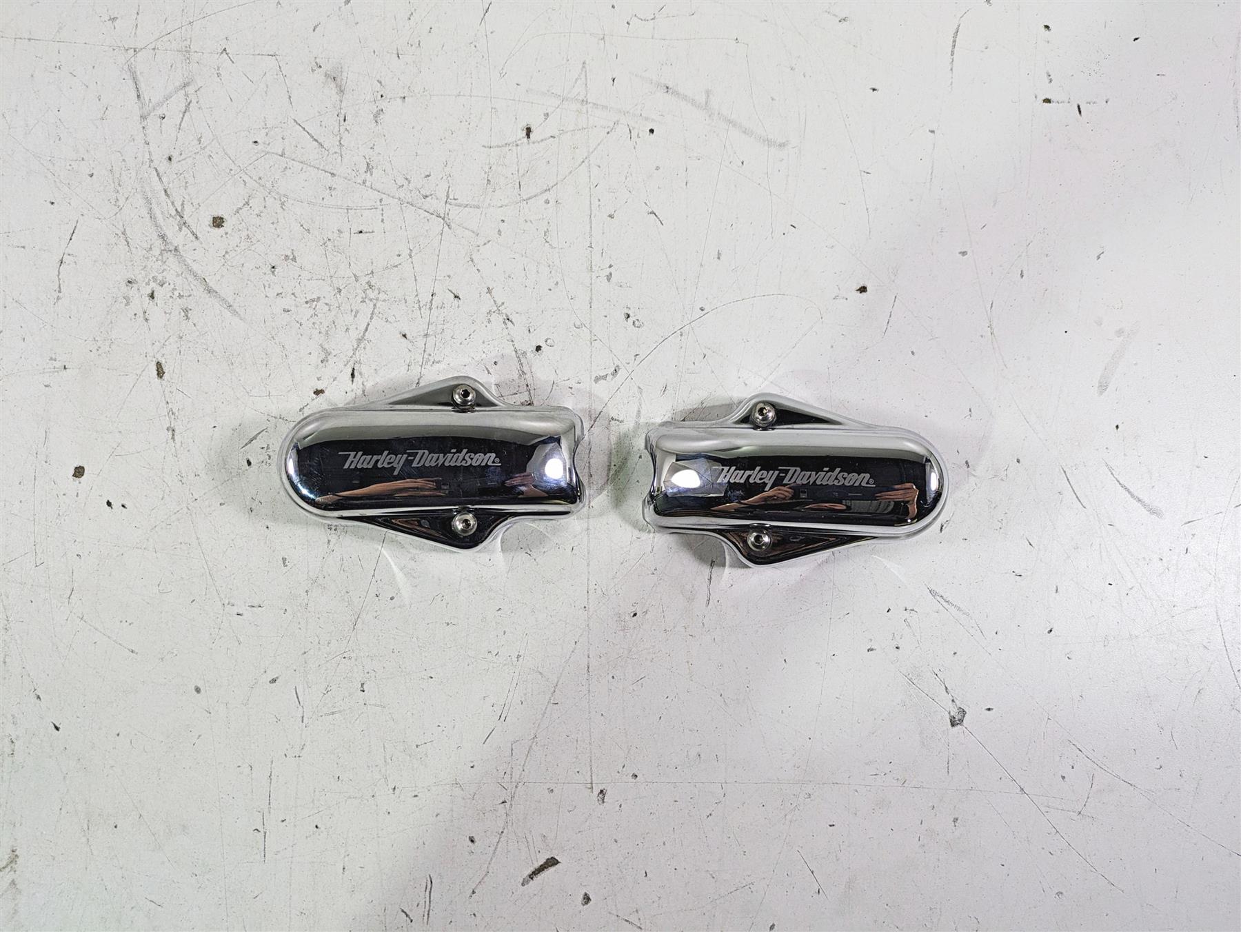 2005 Harley Softail FLSTFSE CVO Fat Boy Rear Axle Covers & Mounts 44500-03 {{ shop.shopifyCountryName }} - Mototech271