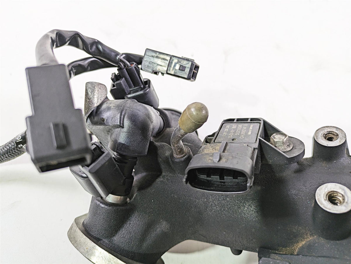 2010 Harley Touring FLHX Street Glide Throttle Body Fuel Injection 27685-11A {{ shop.shopifyCountryName }} - Mototech271