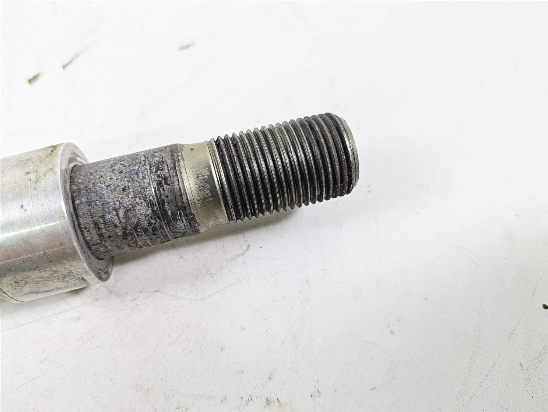 2018 Harley FXBR Softail Breakout Front Wheel Spindle Axle 43000080 {{ shop.shopifyCountryName }} - Mototech271