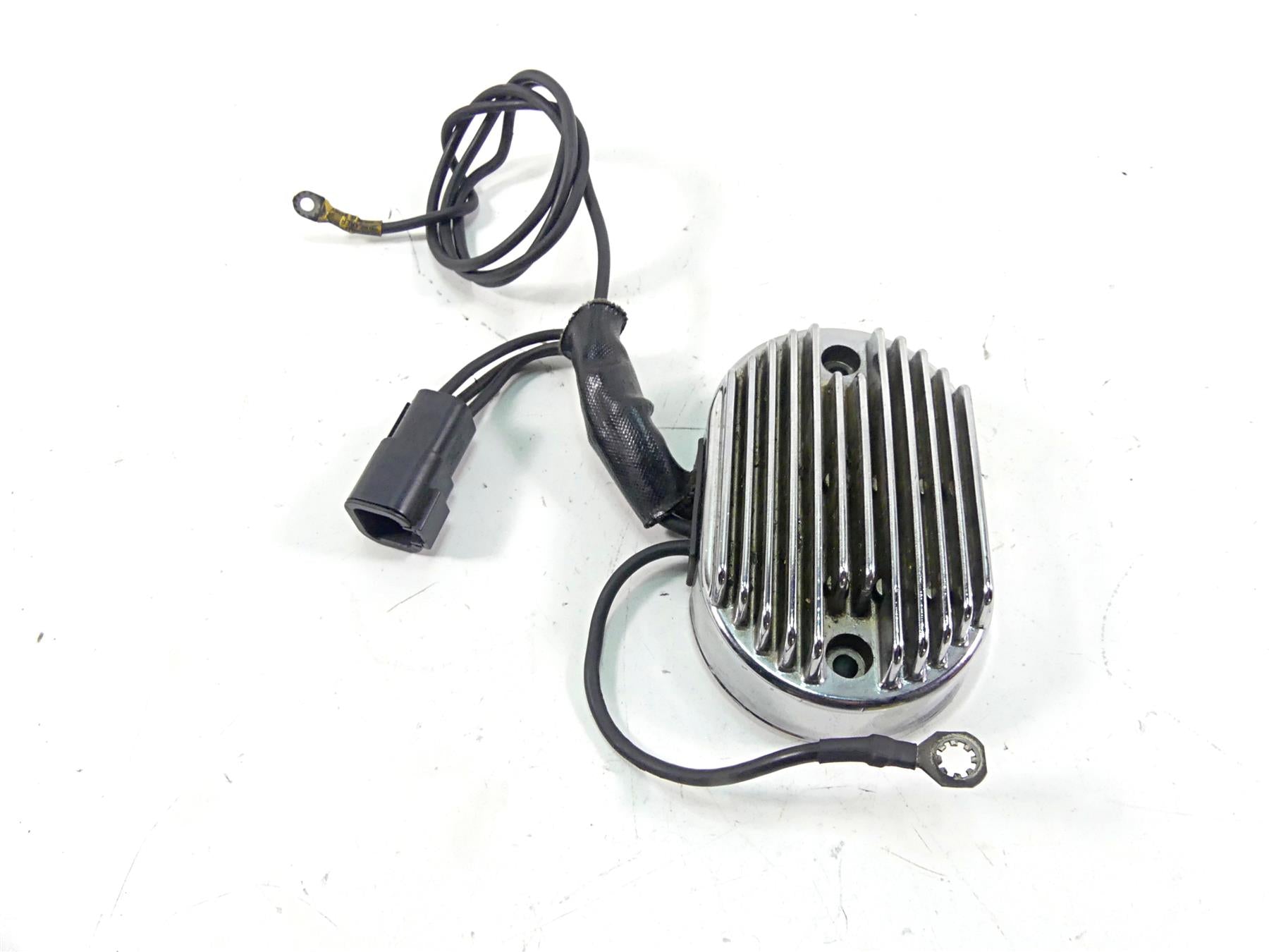 2002 Harley FLSTCI Softail Heritage Chrome Rectifier Voltage Regulator 74540-01 {{ shop.shopifyCountryName }} - Mototech271