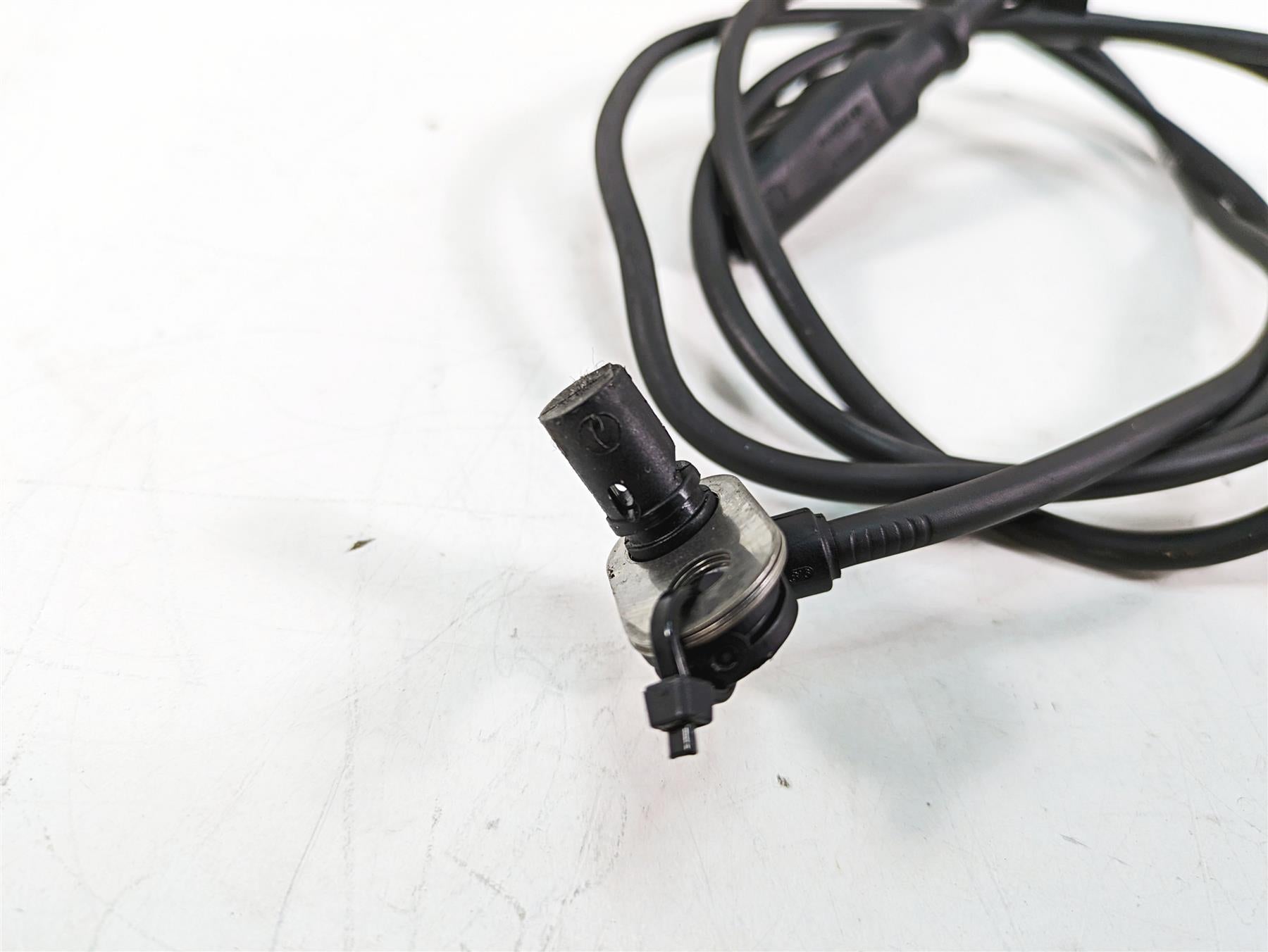 2016 Ducati Panigale 1299 S Front Abs Wheel Speed Brake Sensor 55212111B {{ shop.shopifyCountryName }} - Mototech271