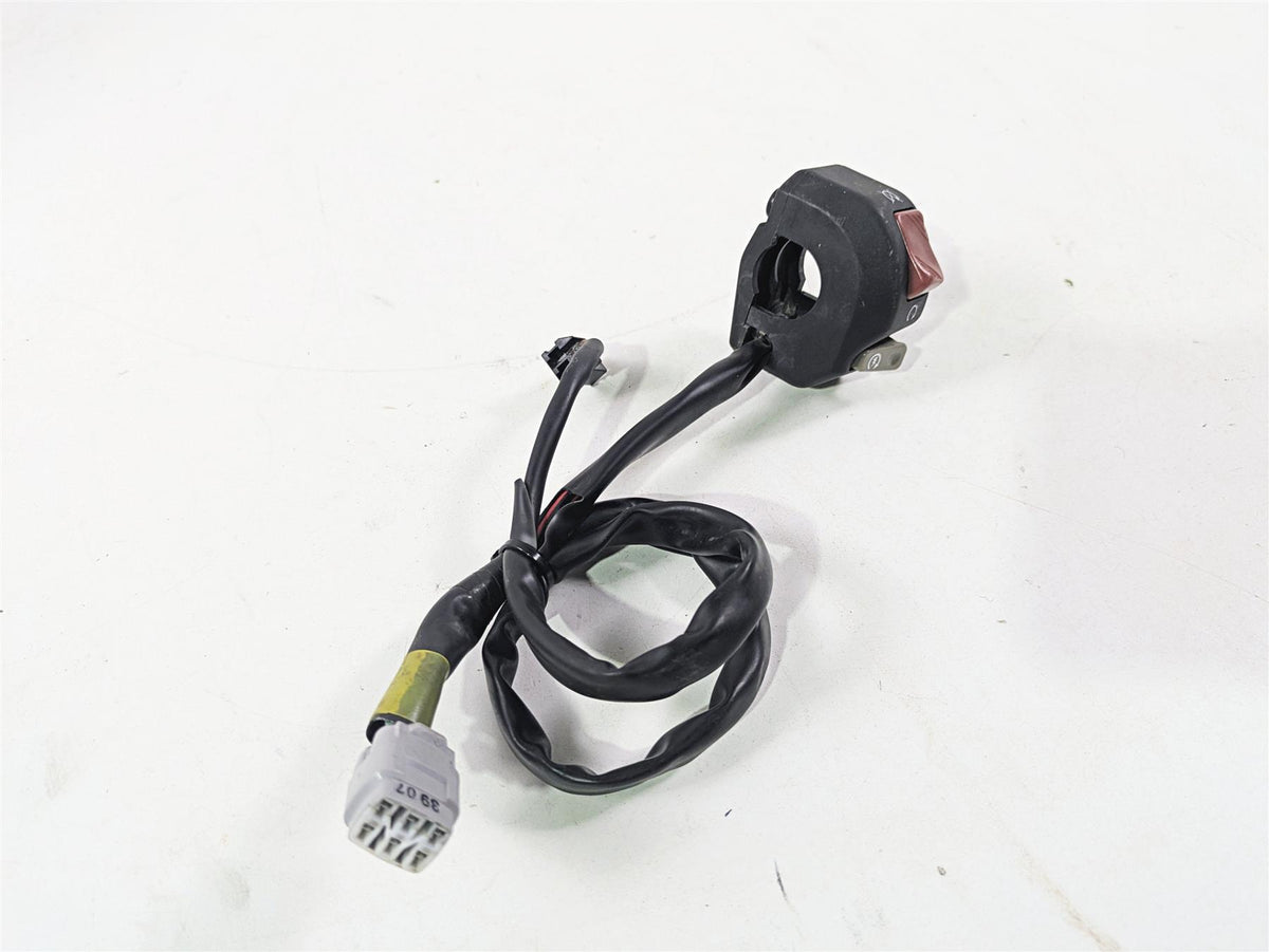 2024 Kawasaki ZX6R ZX636 Ninja Right Hand Control Switch Start Kill 46091-0625 {{ shop.shopifyCountryName }} - Mototech271