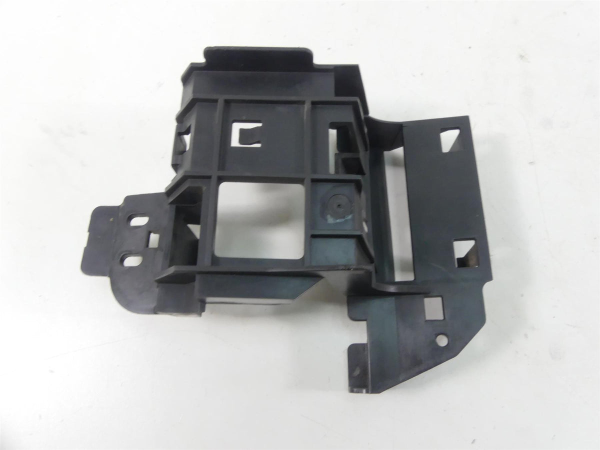 2015 Harley FLS Softail Slim Electric Holder Plastic Set 70354-11 {{ shop.shopifyCountryName }} - Mototech271