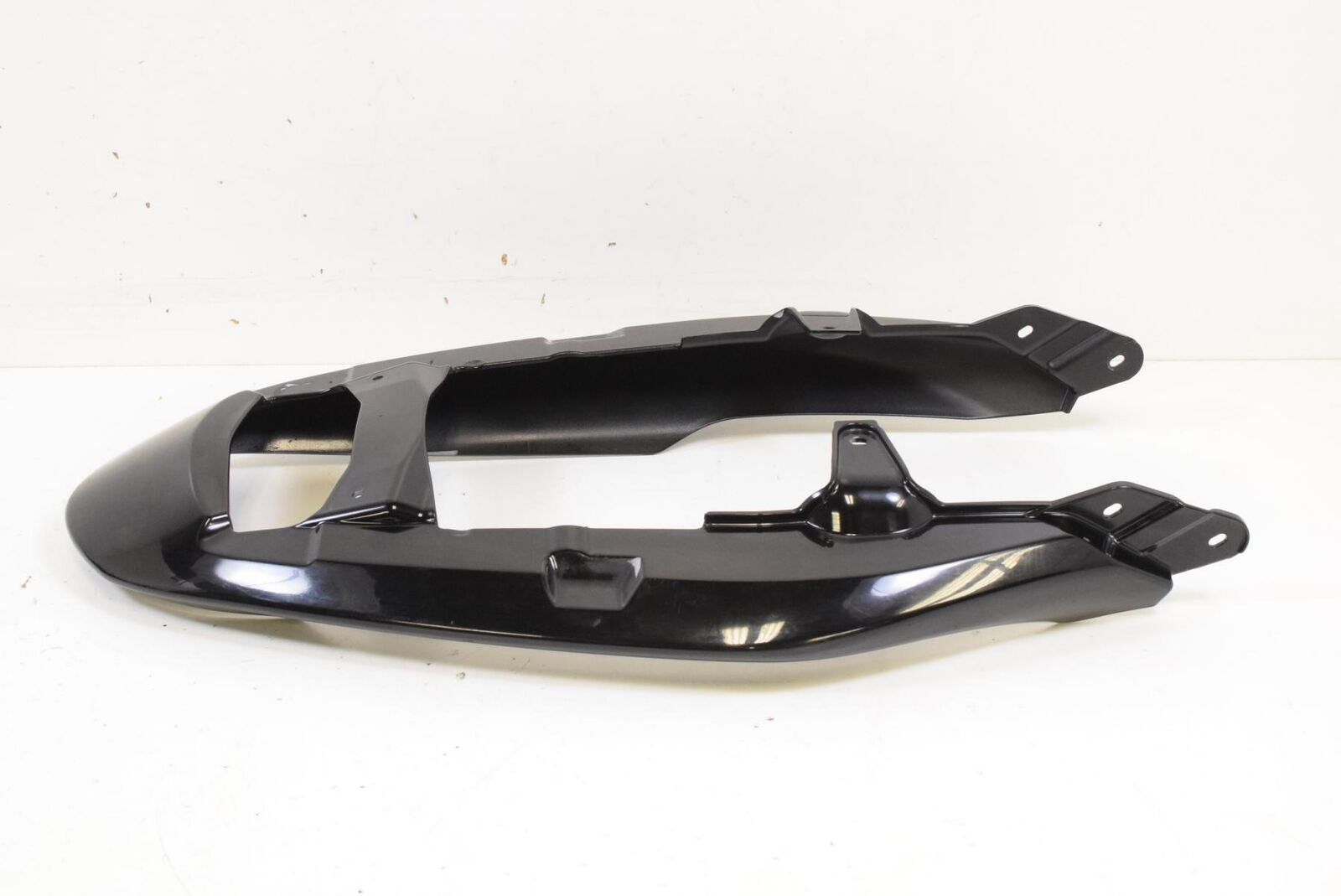 2007 Triumph Tiger 1050 NICE Rear Tail Fairing Cover Cowl T2306850
