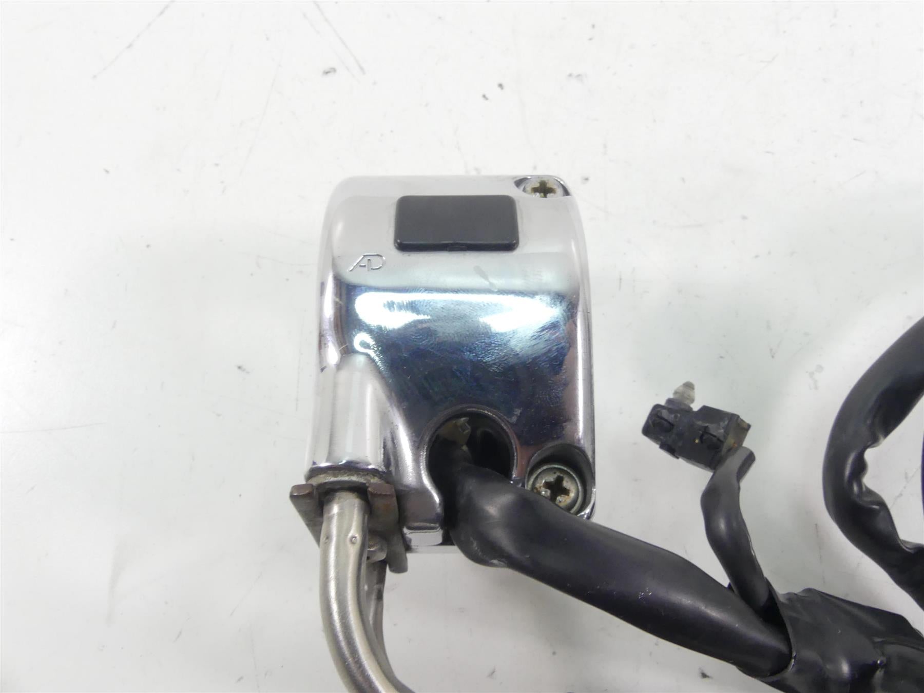 2007 Victory Vegas Jackpot Right Hand Chrome Start Kill Control Switch 4011082 {{ shop.shopifyCountryName }} - Mototech271