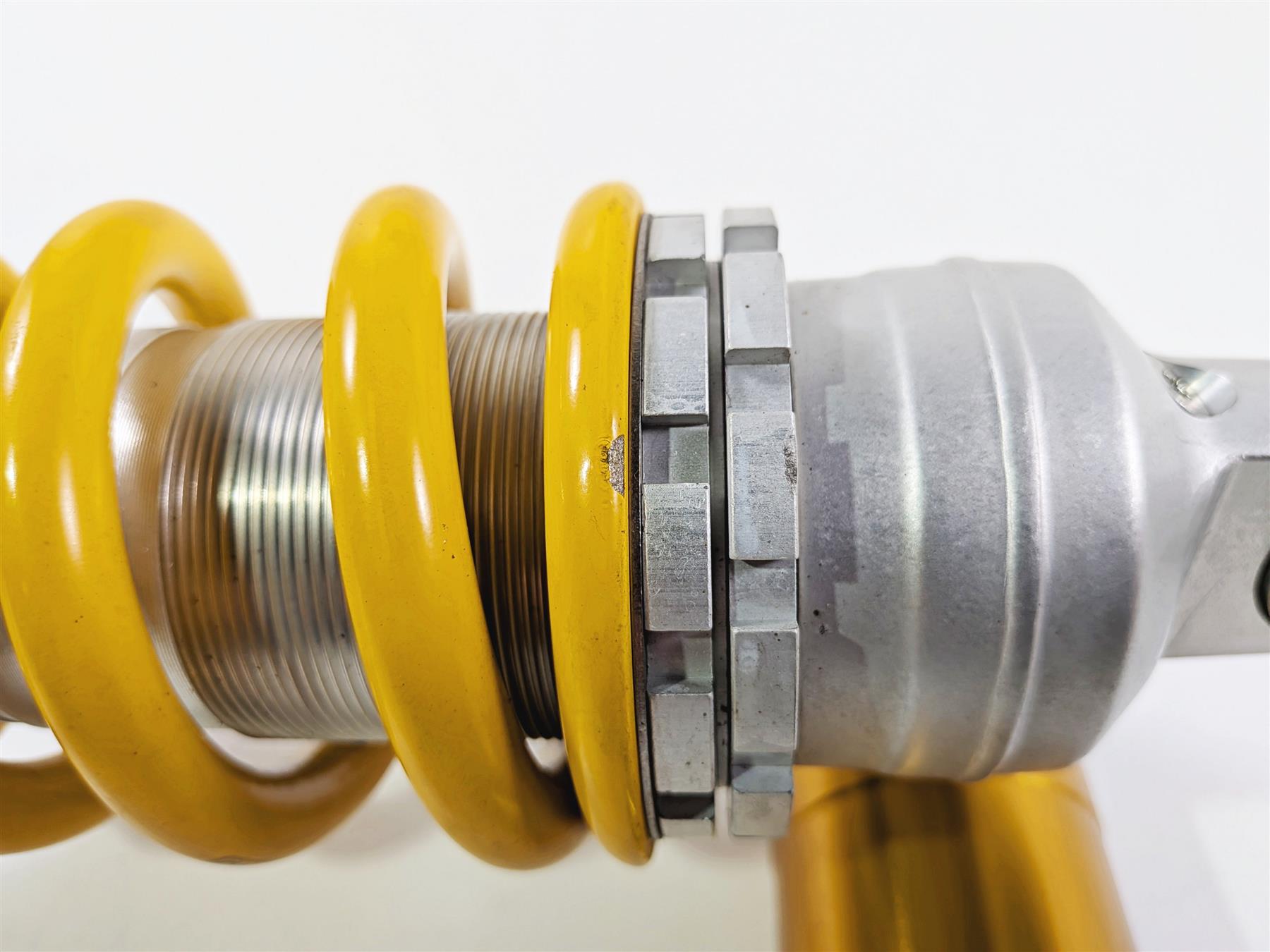 2016 Aprilia RSV 1100 Tuono V4 Factory Rear Ohlins Shock Damper 2B001705 {{ shop.shopifyCountryName }} - Mototech271