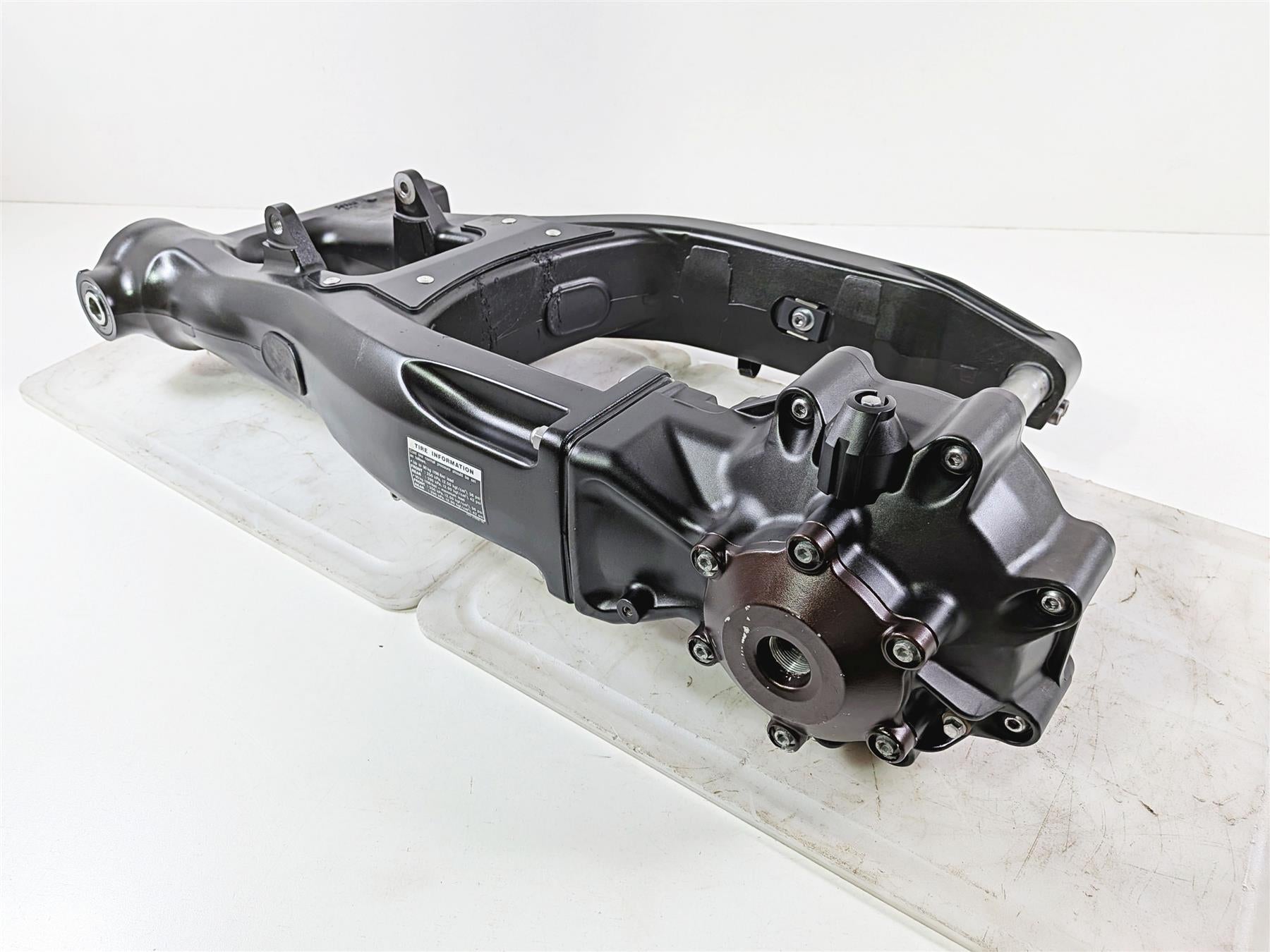 2009 Yamaha VMX17 V-Max 1700 Differential Drive Shaft Swingarm 2S3-46101-00-00-Mototech271