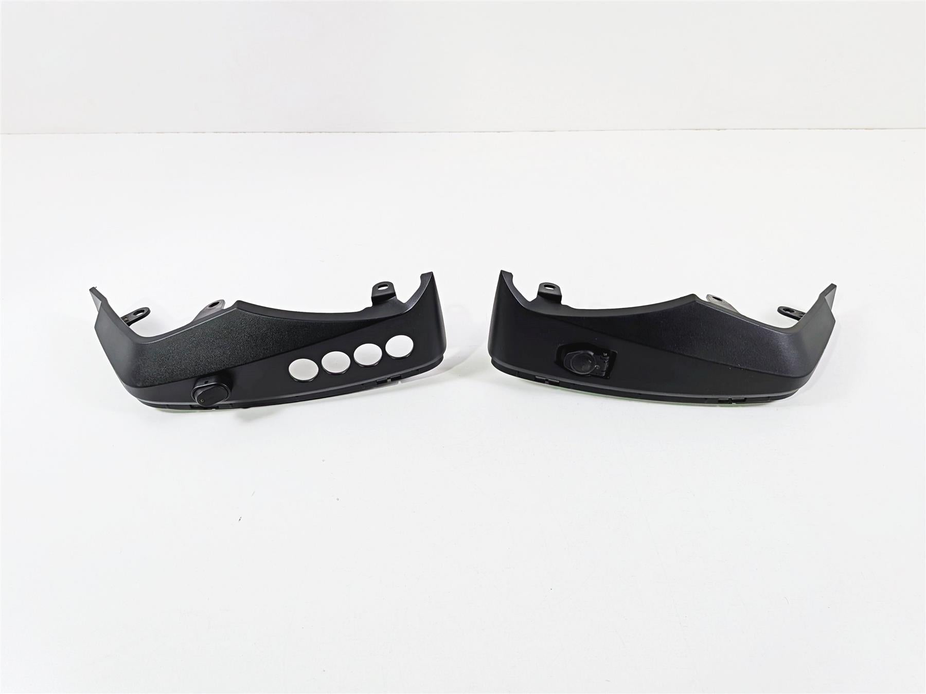 2023 BMW R1250RT RTP K52 Left Right Trim Infill Cover Fairing Set 46638566226 {{ shop.shopifyCountryName }} - Mototech271