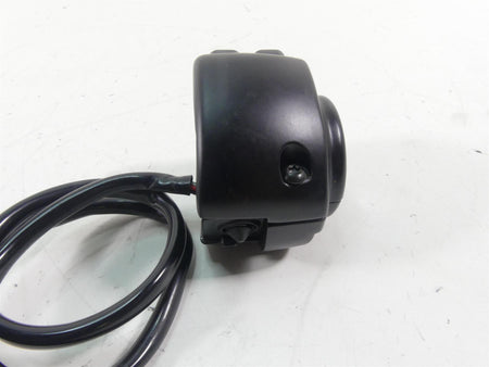 2019 Harley Softail FXBB Street Bob Left Hand Blinker Control Switch 71500292 {{ shop.shopifyCountryName }} - Mototech271