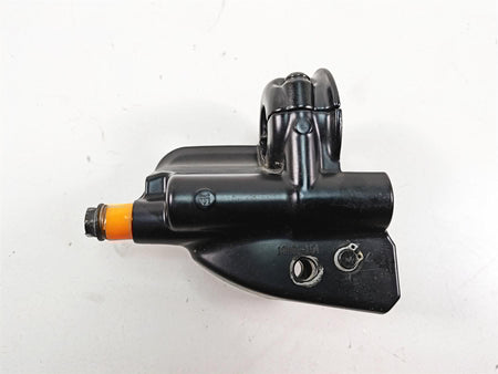 2019 Harley Touring FLHX Street Glide Front Brake Master Cylinder 11/16 44551-08 {{ shop.shopifyCountryName }} - Mototech271